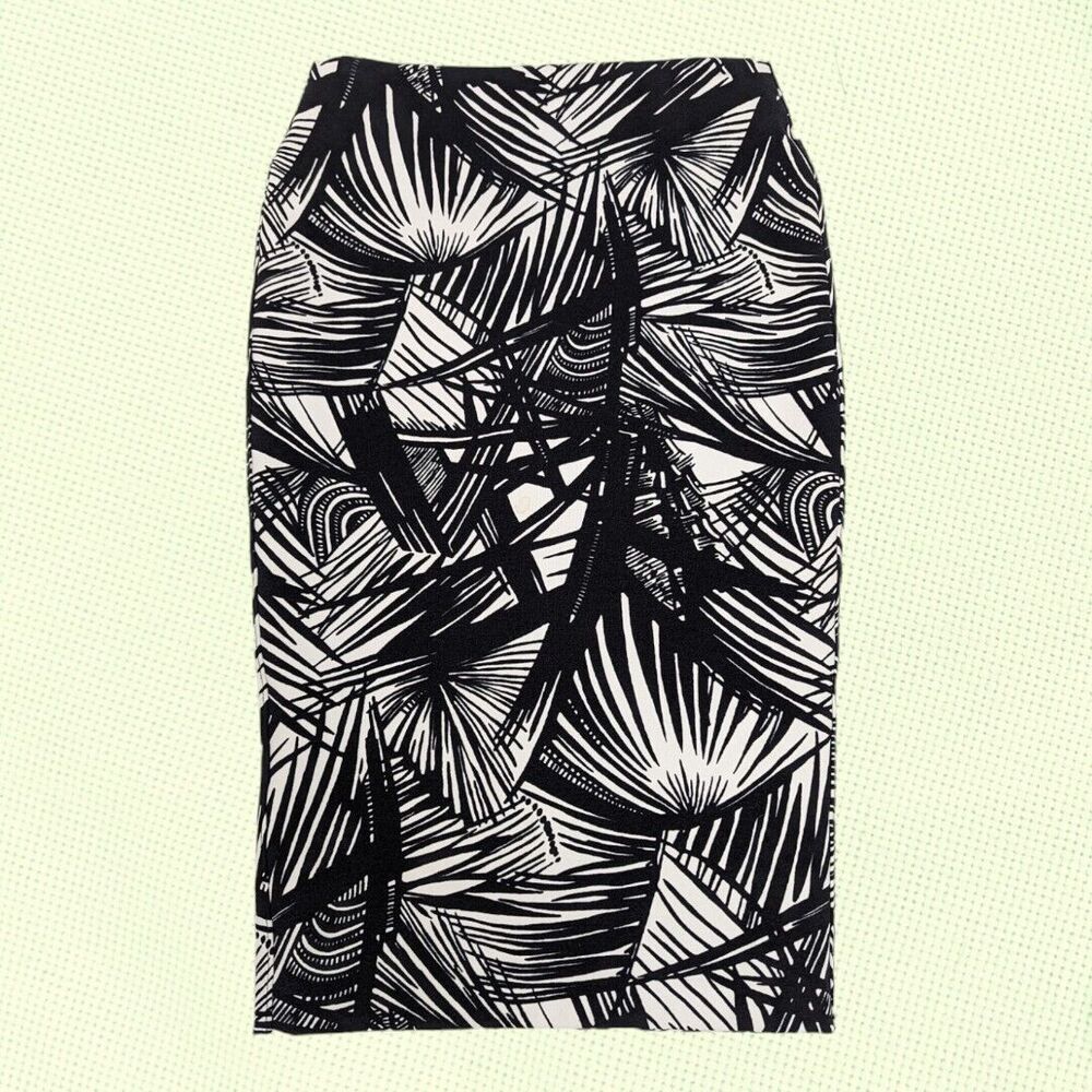 Elizabeth And James Skirt Womens 4 Black White‎ Floral Pencil